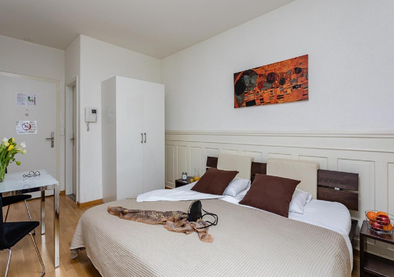 Swiss Star Guesthouse Oerlikon - Contactless Self Check-In Zurich Bagian luar foto
